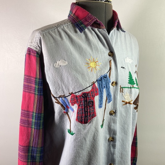Casey & Max Top Women Size M Embroidered Top w Flannel Sleeves & Collar - Picture 3 of 8